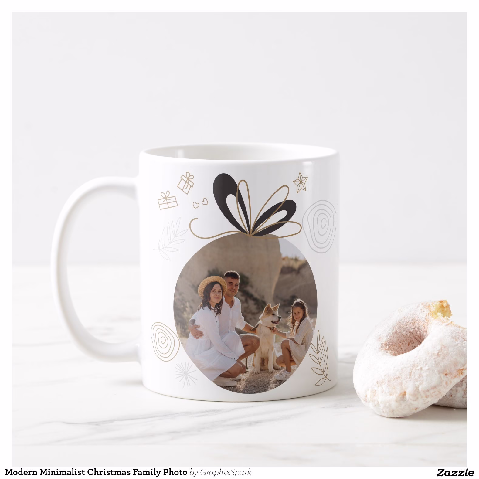 modern_minimalist_christmas_family_photo_coffee_mug-r745e779cdf5446fabca20e85de298061_kz9a2_1500.jpg